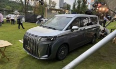 北汽制造锐胜 M8 中大型 MPV 将于 11 月 5 日预售