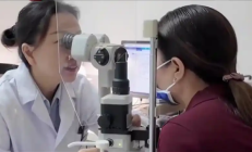 
        		女子用筋膜枪按眼部震出白内障失明 医生：眼睛无法适应高频震动 !	